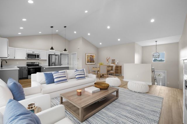 2401 15th St NW, Minot, ND 58703