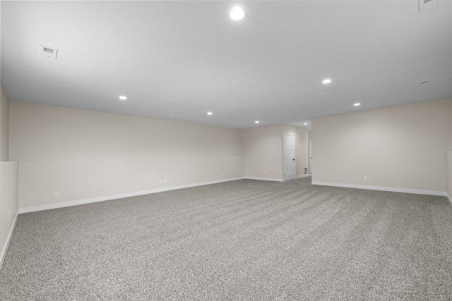 2401 15th St NW, Minot, ND 58703