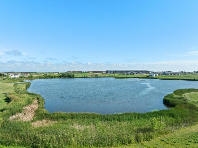 2401 15th St NW, Minot, ND 58703