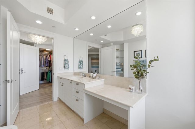 2845 NE 9th Street 906, Fort Lauderdale, FL 33304