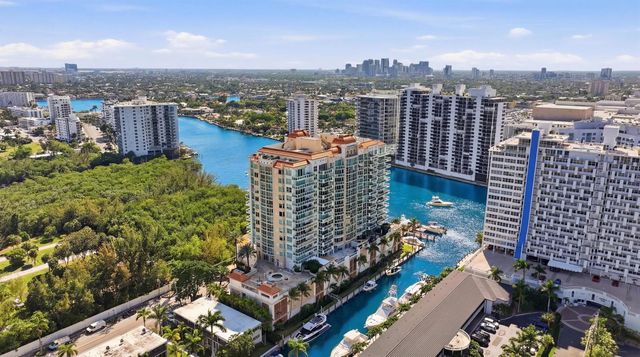2845 NE 9th Street 906, Fort Lauderdale, FL 33304
