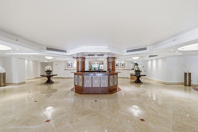 2845 NE 9th Street 906, Fort Lauderdale, FL 33304