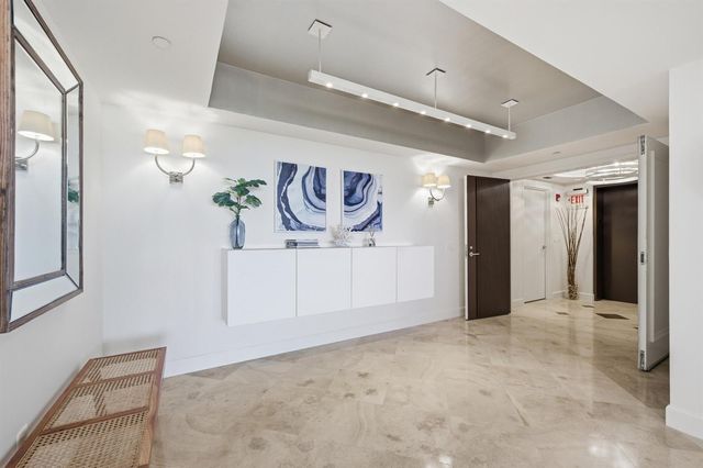 2845 NE 9th Street 906, Fort Lauderdale, FL 33304