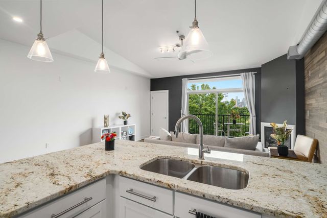 800 Woodland St Apt 307, Nashville, TN 37206