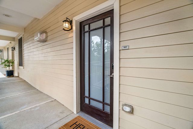 800 Woodland St Apt 307, Nashville, TN 37206