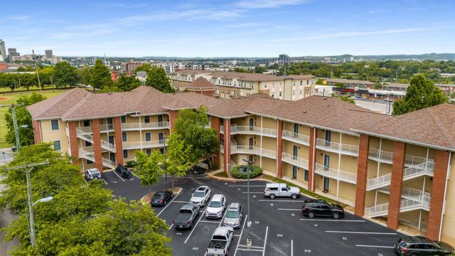 800 Woodland St Apt 307, Nashville, TN 37206