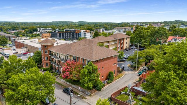 800 Woodland St Apt 307, Nashville, TN 37206