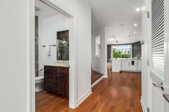 800 Woodland St Apt 307, Nashville, TN 37206