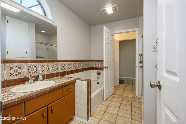 3250 Majestic Ridge, Las Cruces, NM 88011