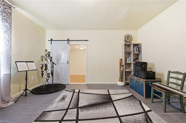 2221 Decatur ST, Chesapeake, VA 23324