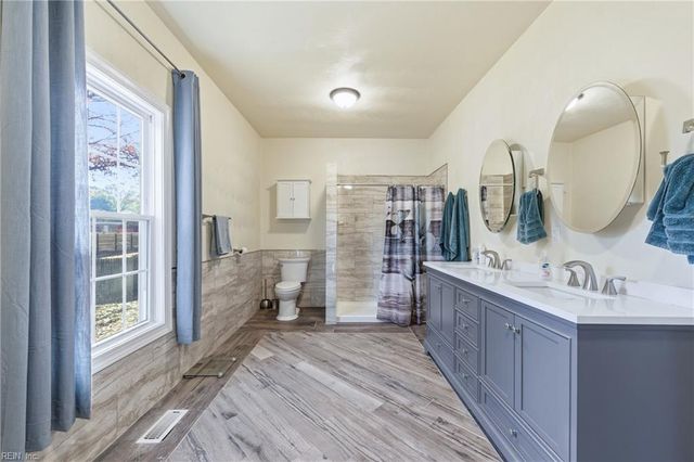 2221 Decatur ST, Chesapeake, VA 23324