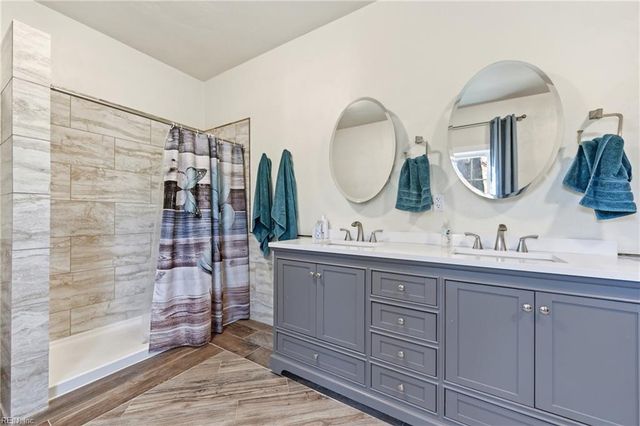 2221 Decatur ST, Chesapeake, VA 23324