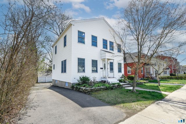 5 Moody Avenue, Fairfield, CT 06825