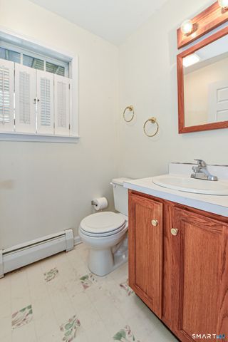 5 Moody Avenue, Fairfield, CT 06825