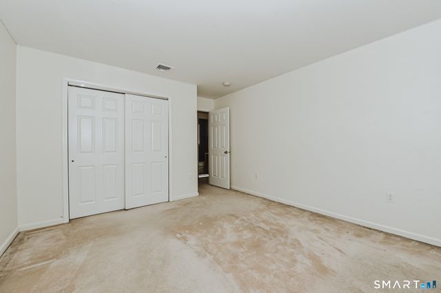 5 Moody Avenue, Fairfield, CT 06825