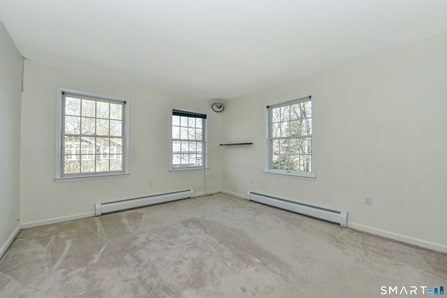 5 Moody Avenue, Fairfield, CT 06825