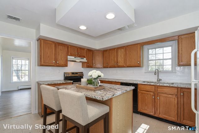 5 Moody Avenue, Fairfield, CT 06825