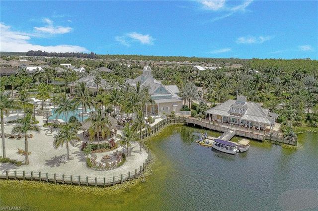 14212 Laguna Springs LN, Naples, FL 34114