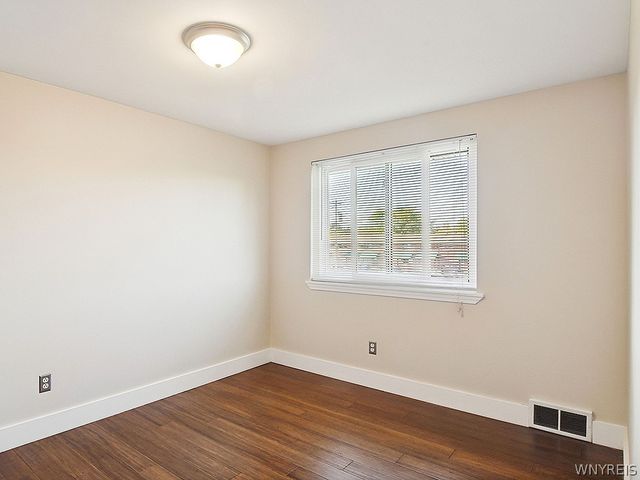 1689 Orchard Park Road, West Seneca, NY 14224