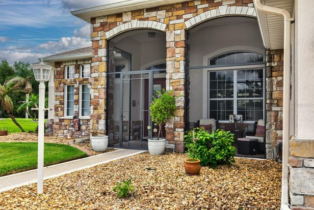27028 OLD ENGLISH COURT, Leesburg, FL 34748