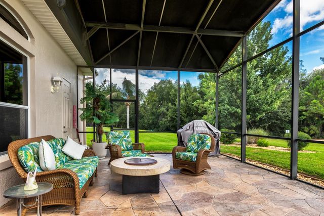 27028 OLD ENGLISH COURT, Leesburg, FL 34748