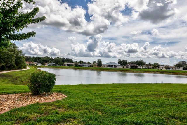 27028 OLD ENGLISH COURT, Leesburg, FL 34748
