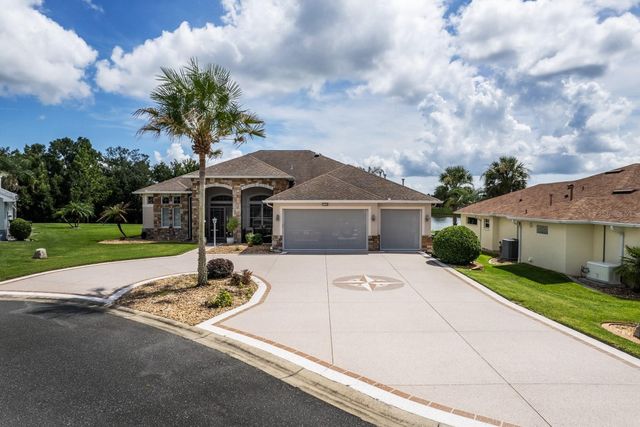27028 OLD ENGLISH COURT, Leesburg, FL 34748