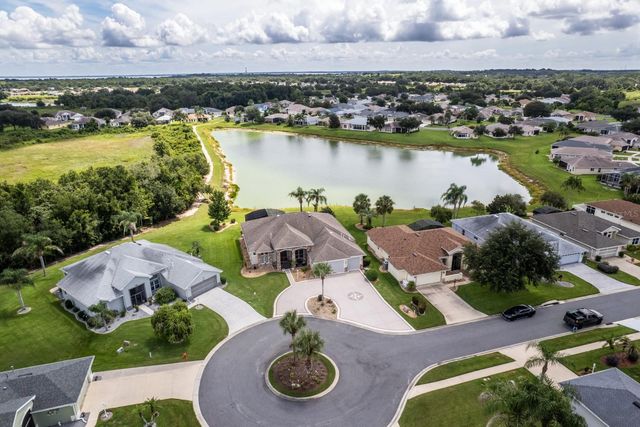 27028 OLD ENGLISH COURT, Leesburg, FL 34748