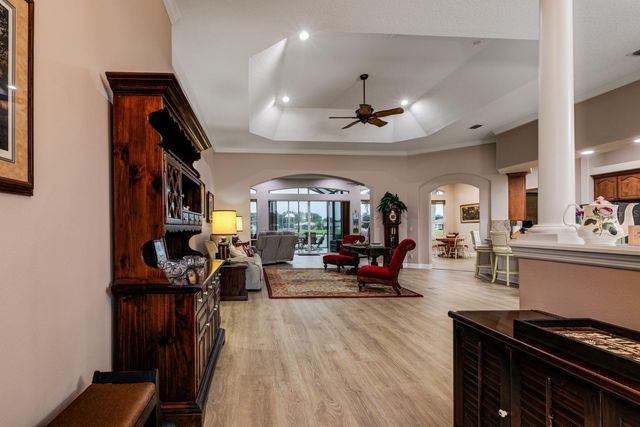 27028 OLD ENGLISH COURT, Leesburg, FL 34748