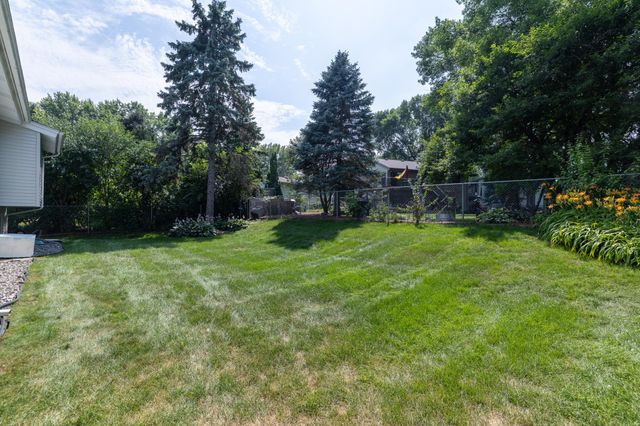 3139 Quarry Court, Eagan, MN 55121