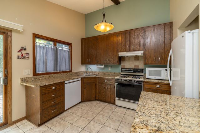 3139 Quarry Court, Eagan, MN 55121