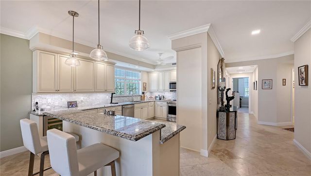 260 HIDDEN BAY DRIVE 405, Osprey, FL 34229