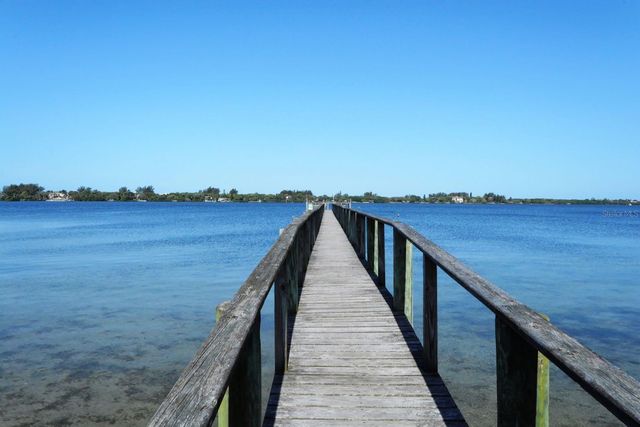 260 HIDDEN BAY DRIVE 405, Osprey, FL 34229