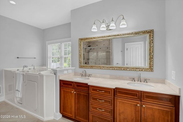7037 White Bridge Lane SE, Leland, NC 28451