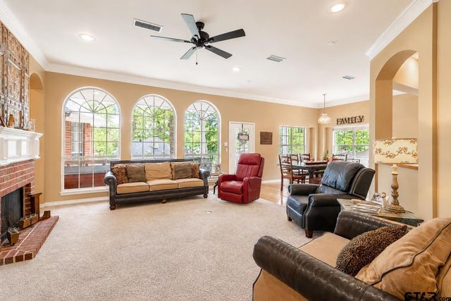 1388 Santa Fe Trail, Tyler, TX 75703