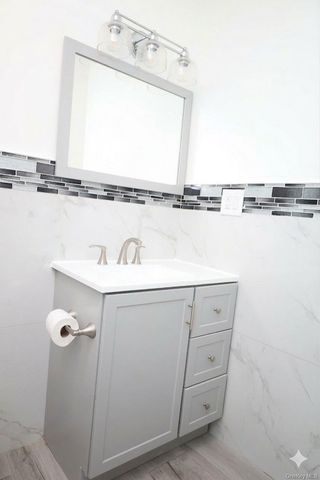 1155 E 52 Street, Brooklyn, NY 11234