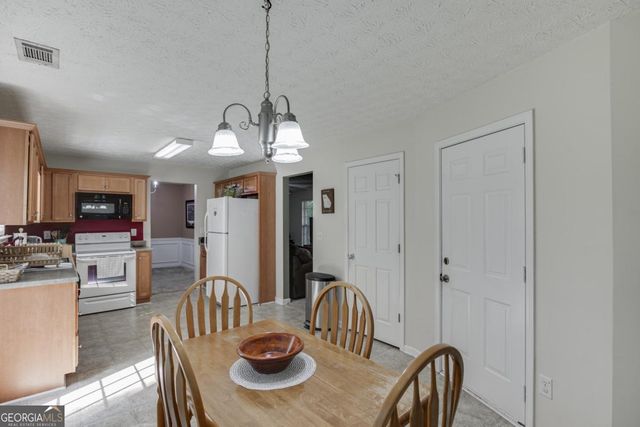 1534 Cardinal Lane, Winder, GA 30680