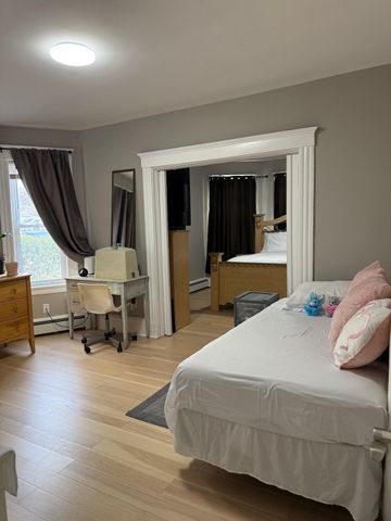 97-99 Blaisdell Street 1, Haverhill, MA 01832