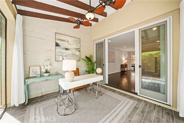 21 Fanpalm, Irvine, CA 92620