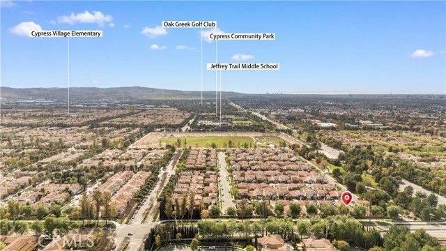 21 Fanpalm, Irvine, CA 92620