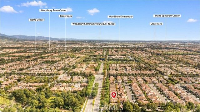 21 Fanpalm, Irvine, CA 92620