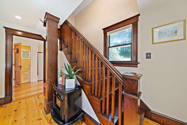 16 Oakland Ave, Hanover, MA 02339