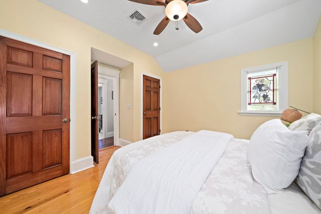 16 Oakland Ave, Hanover, MA 02339