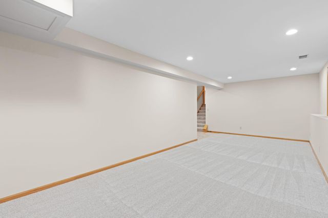 14520 Edgewood Road, Rogers, MN 55374