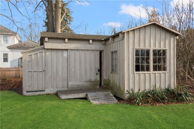 222 Second Street, East Providence, RI 02865