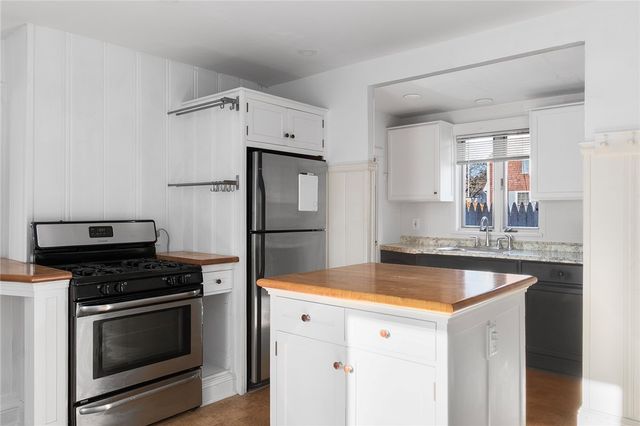 222 Second Street, East Providence, RI 02865