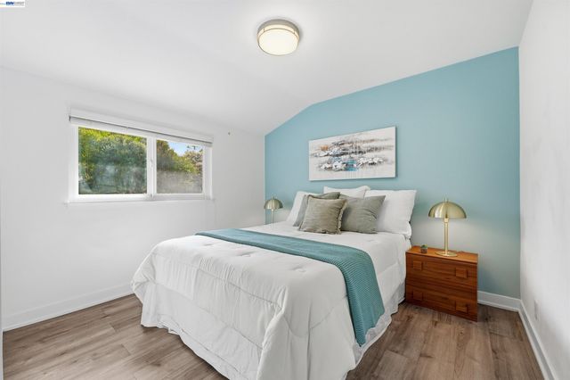 11593 Ladera Ct, Dublin, CA 94568