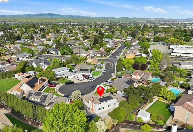 11593 Ladera Ct, Dublin, CA 94568