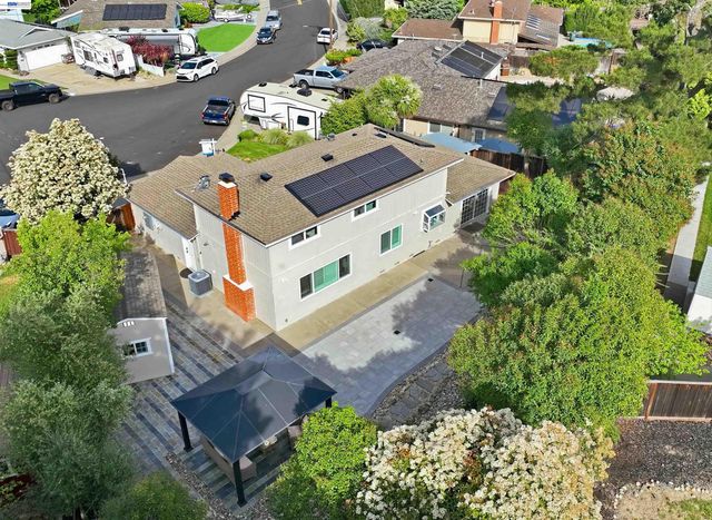 11593 Ladera Ct, Dublin, CA 94568