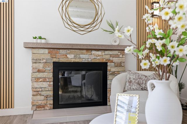 11593 Ladera Ct, Dublin, CA 94568